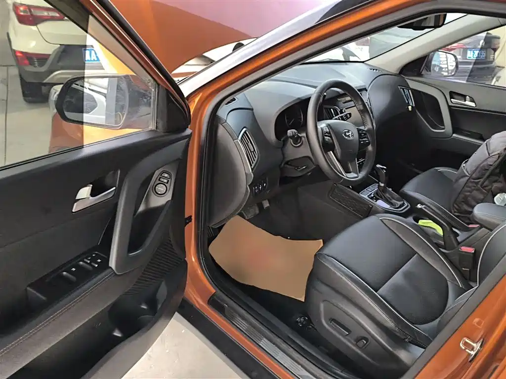 Hyundai ix25 2016 — фото 16