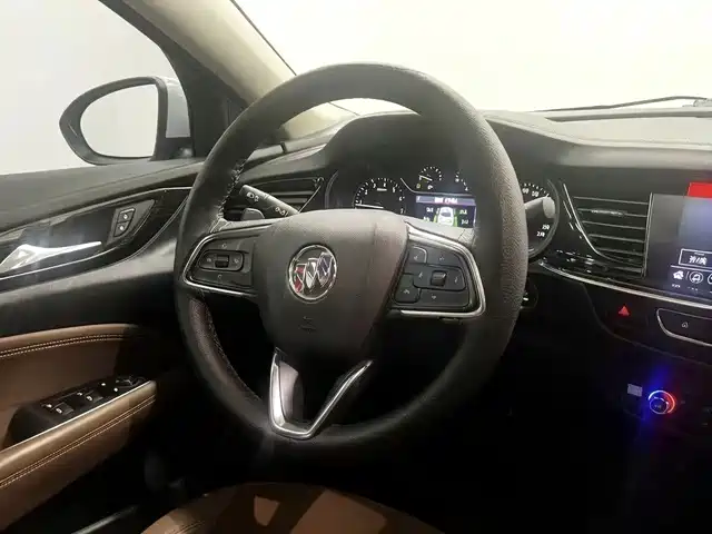 Buick Regal 2022 — фото 10