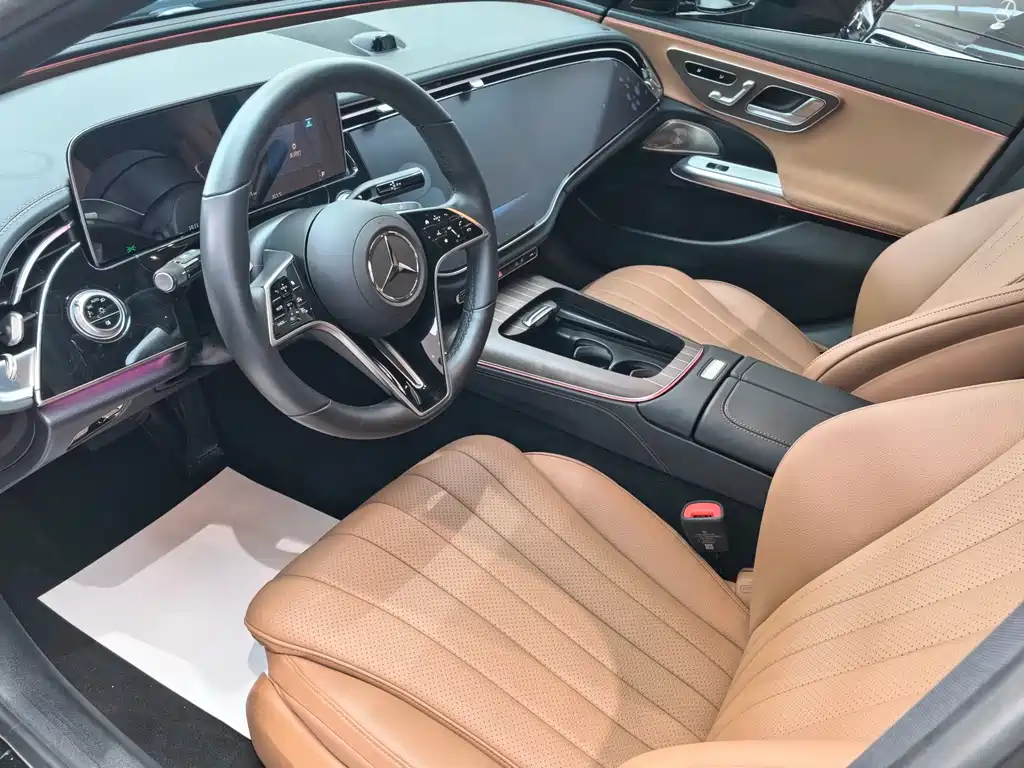 Mercedes-Benz E-Class 2024