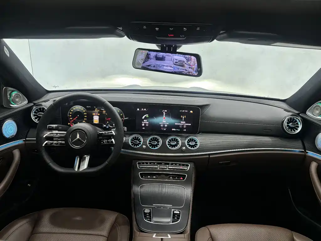 Mercedes-Benz E-Class 2023 — фото 14