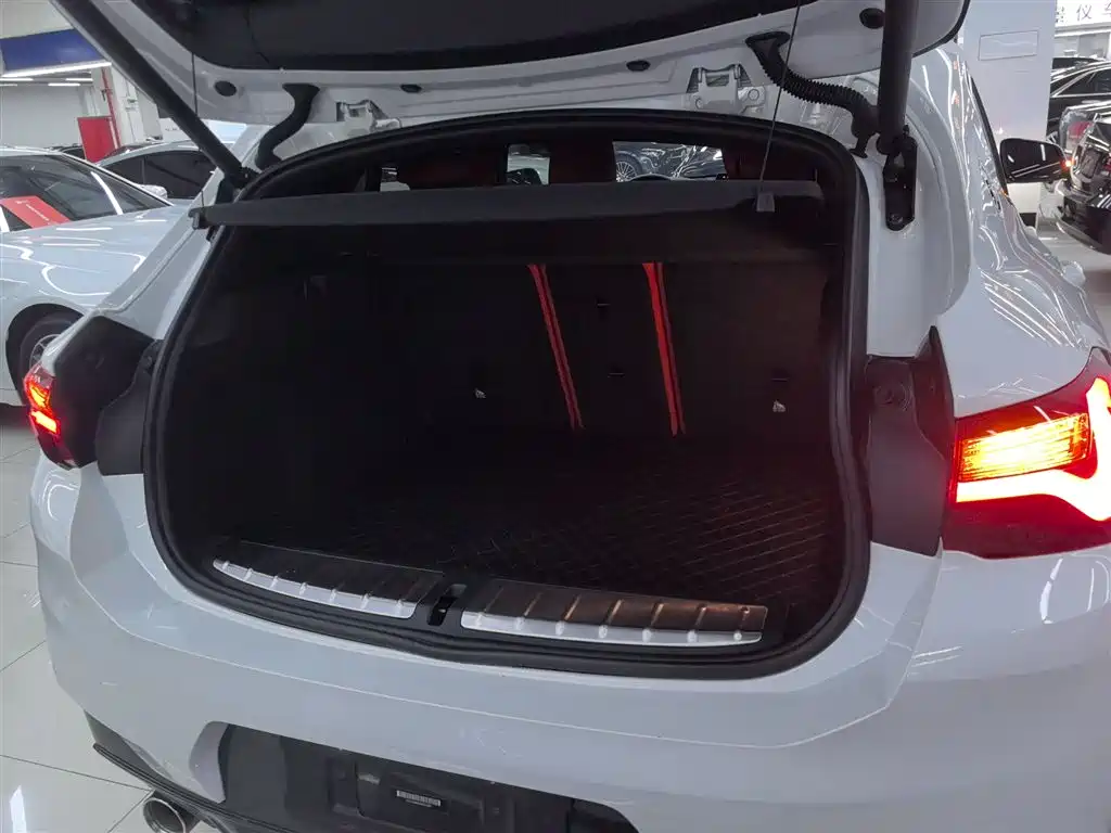 BMW X2 2021 — фото 15