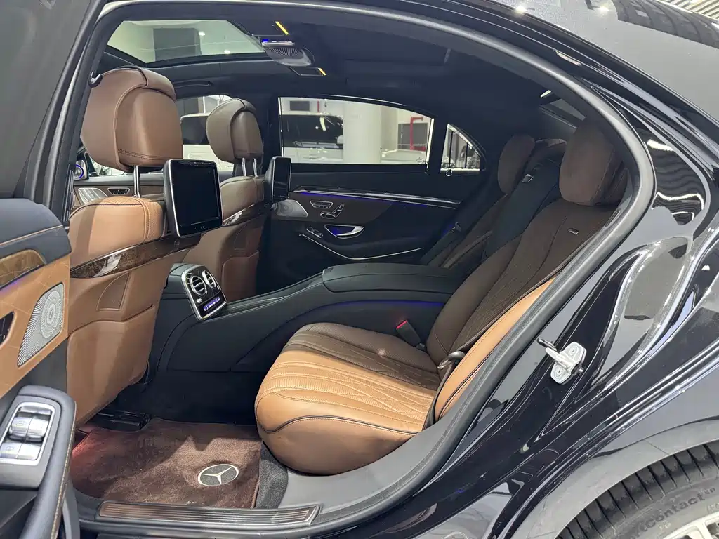 Mercedes-Benz S-Class AMG 2017 — фото 16