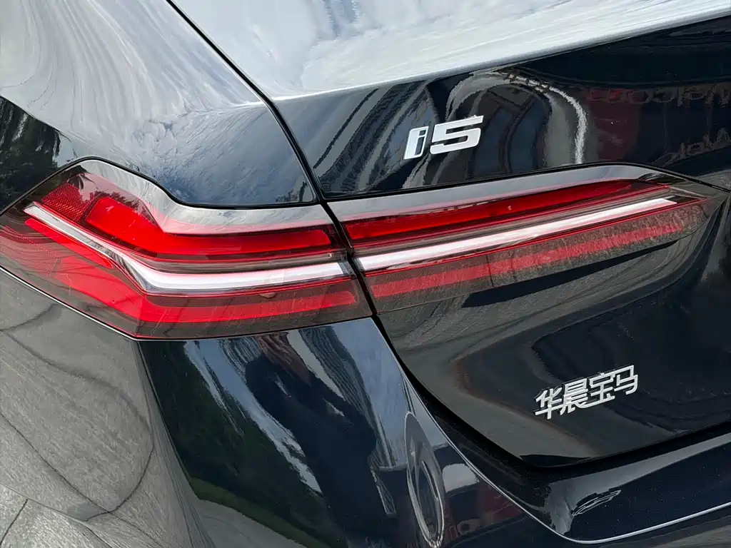 BMW i5 2024 — фото 13