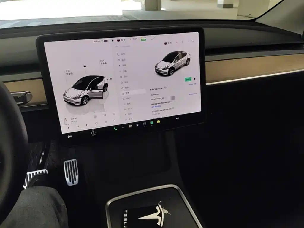 Tesla Model Y 2023 — фото 13