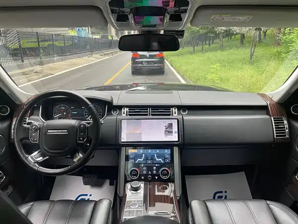 Land Rover Range Rover 2015