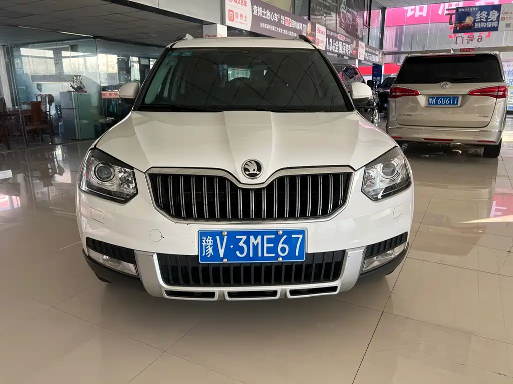 Skoda Yeti 2015 — фото 9