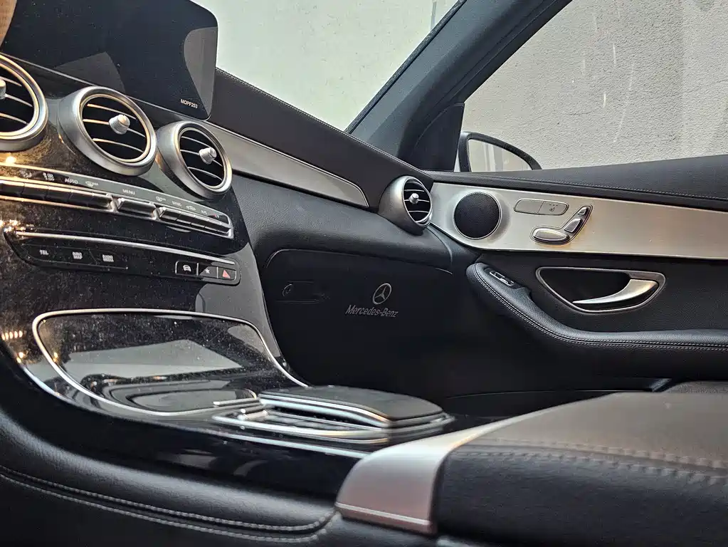 Mercedes-Benz GLC 2021 — фото 8