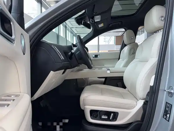 Li Auto L8 2023