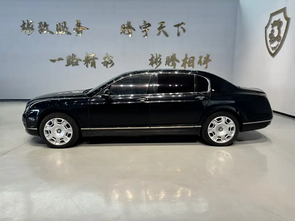 Bentley Flying Spur 2011 — фото 3