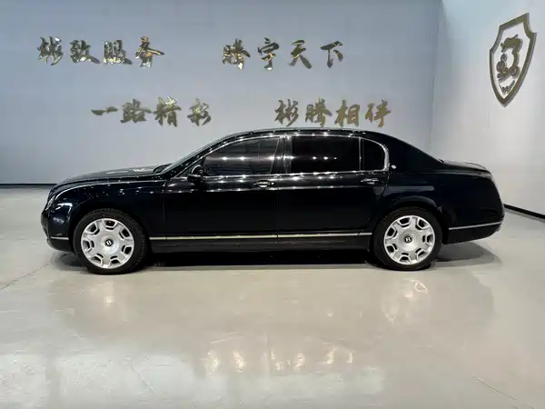 Bentley Flying Spur 2011