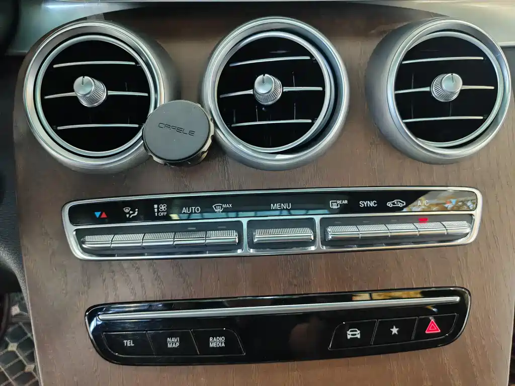 Mercedes-Benz GLC 2020 — фото 11