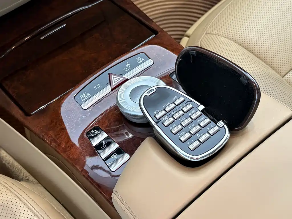 Mercedes-Benz S-Class 2010 — фото 18