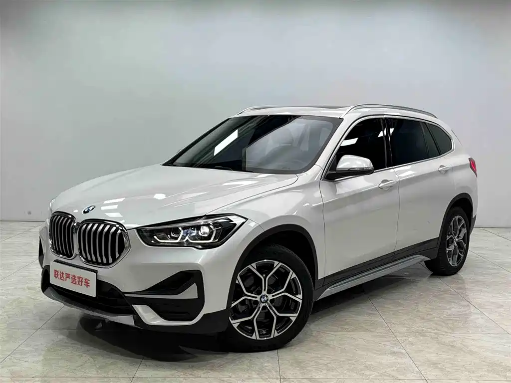 BMW X1 2022 — фото 2