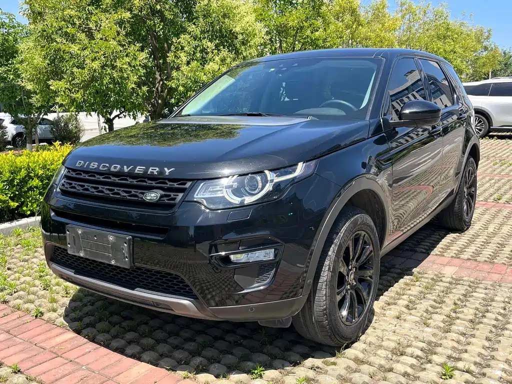 Land Rover Discovery Sport 2018 — фото 1