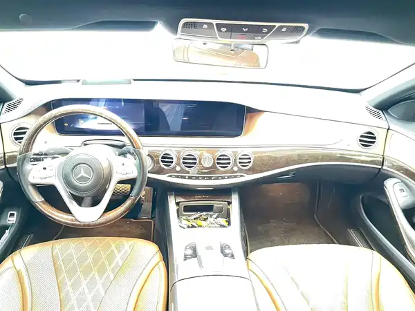Mercedes-Benz Maybach S-Class 2019