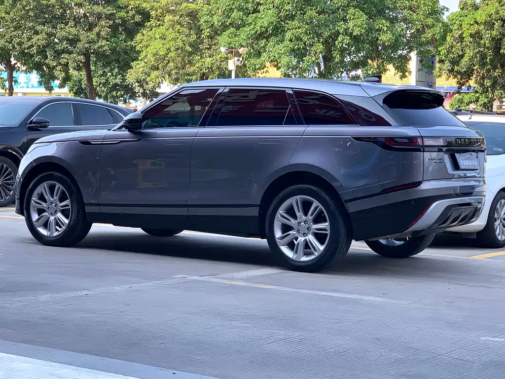 Land Rover Velar 2021 — фото 9