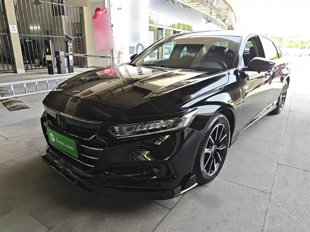Honda Accord 2022 — фото 2