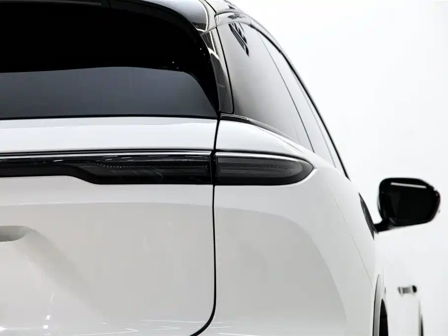 NIO ES6 2023 — фото 30