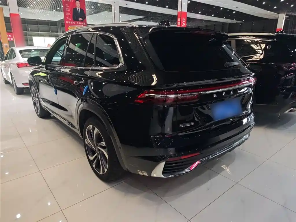 Geely Xingyue L 2023 — фото 15