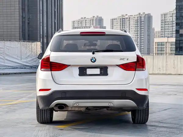 BMW X1 2012