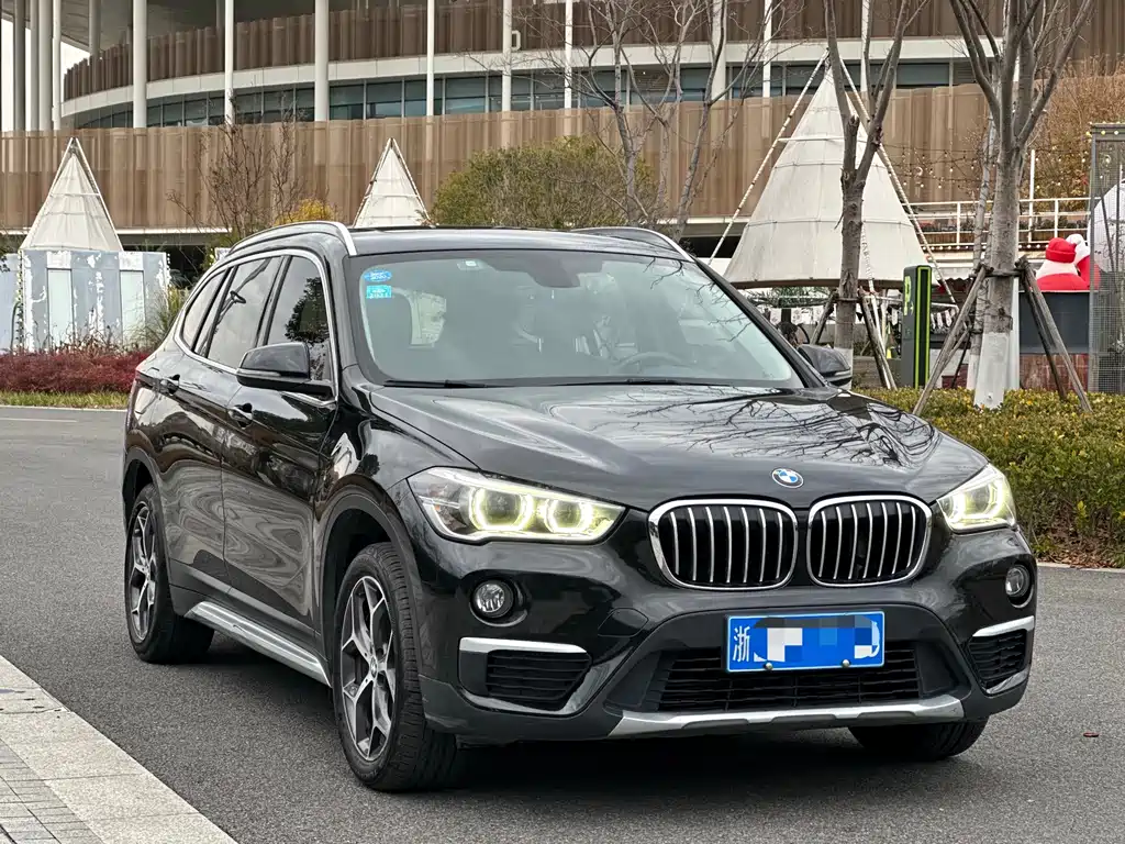 BMW X1 2019 — фото 3