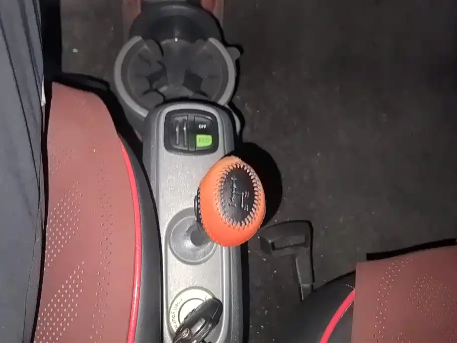 smart Fortwo 2014 — фото 16