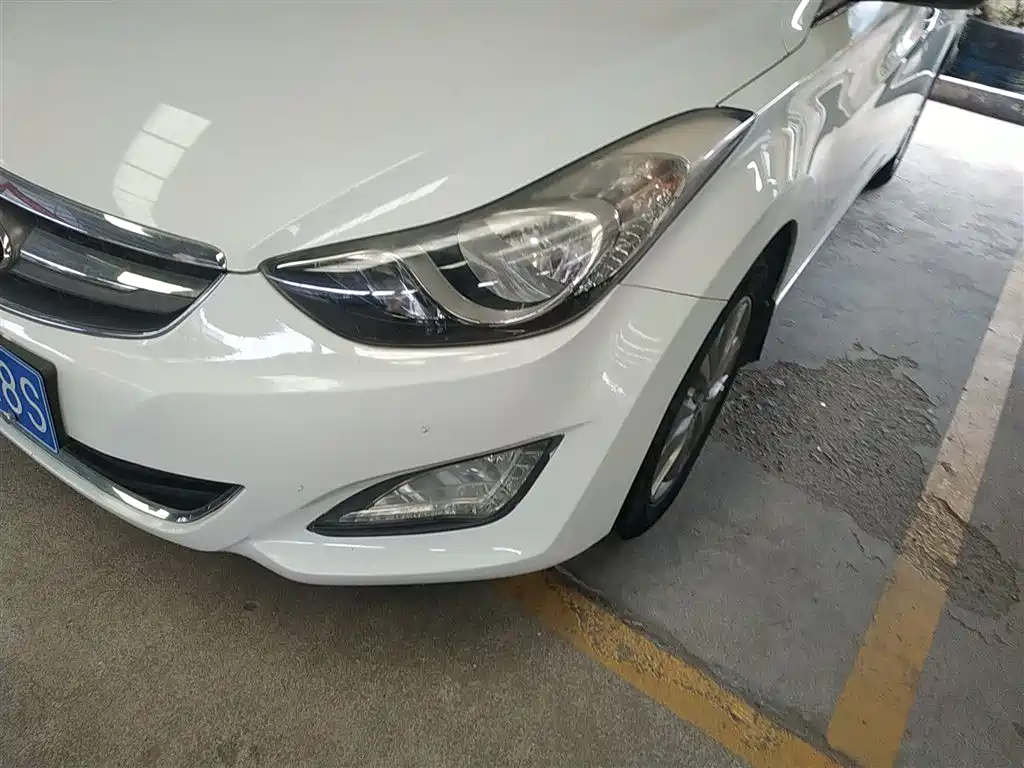 Hyundai Elantra Langdong 2016 — фото 15