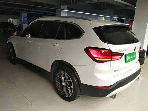 BMW X1 2021