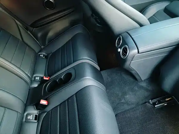 Mercedes-Benz C-Class 2017