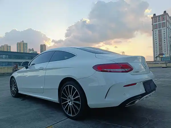 Mercedes-Benz C-Class 2017