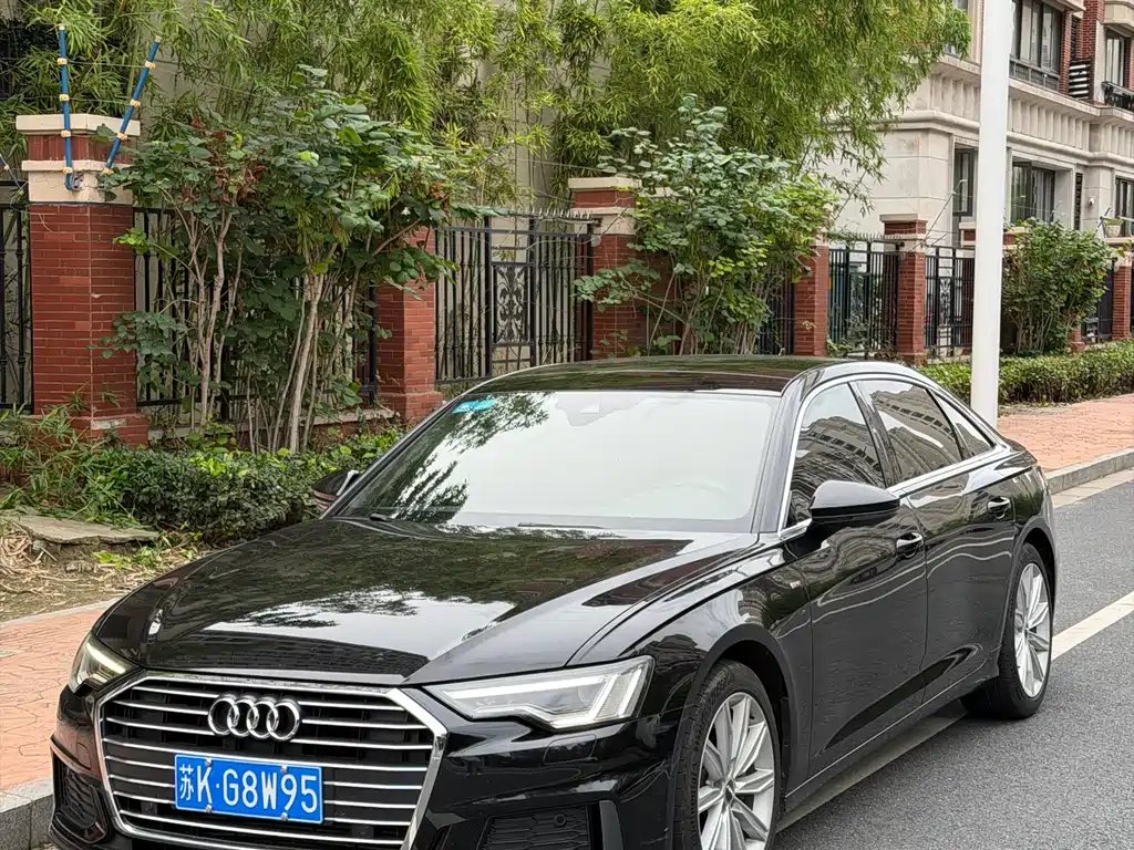 Audi A6L 2020