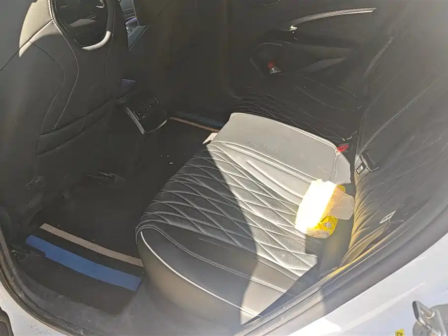 BYD Seal 2023 — фото 11