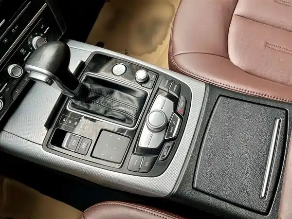 Audi A6L 2014
