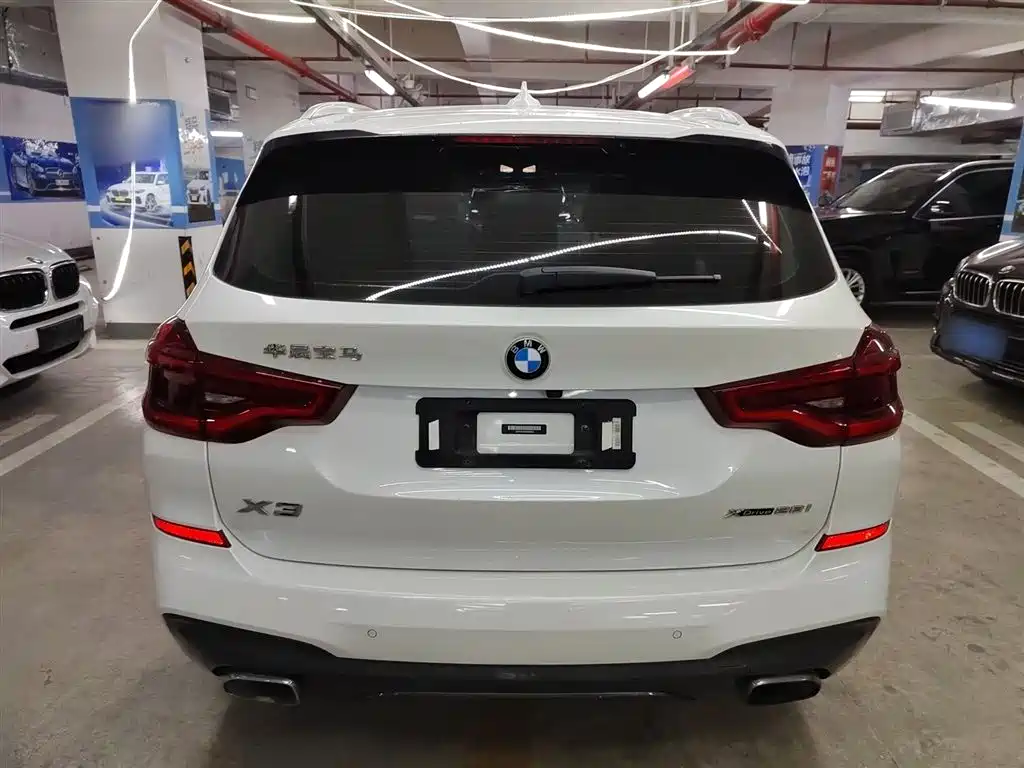 BMW X3 2018 — фото 6