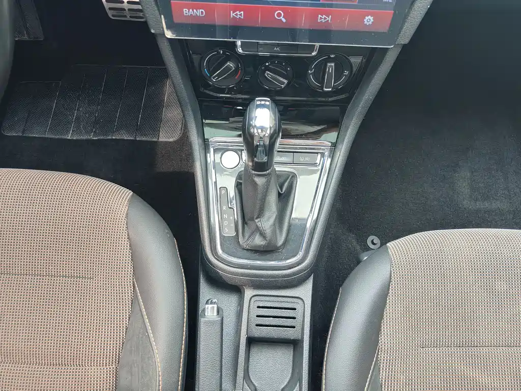 Volkswagen C-Trek 2018 — фото 12