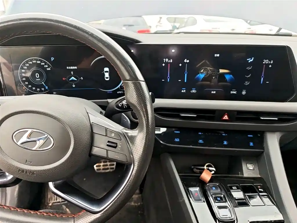 Hyundai Sonata 2020 — фото 10