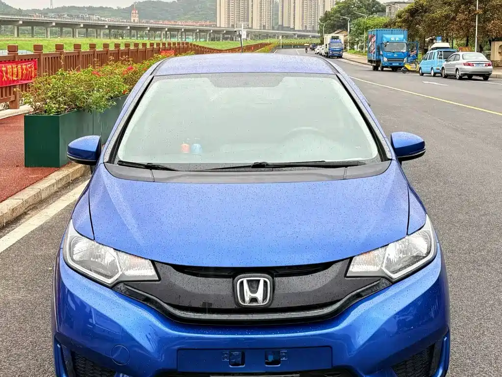Honda Fit 2018 — фото 3