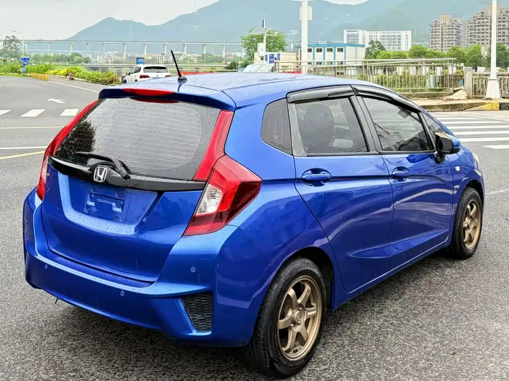 Honda Fit 2018 — фото 5