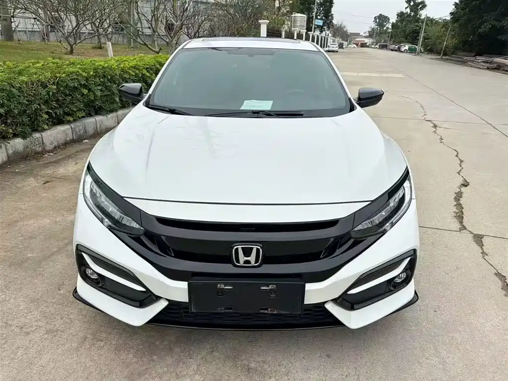 Honda Civic 2022 — фото 3