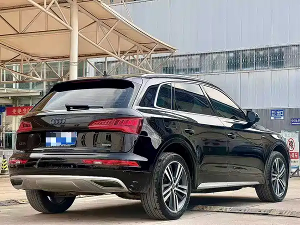 Audi Q5L 2018