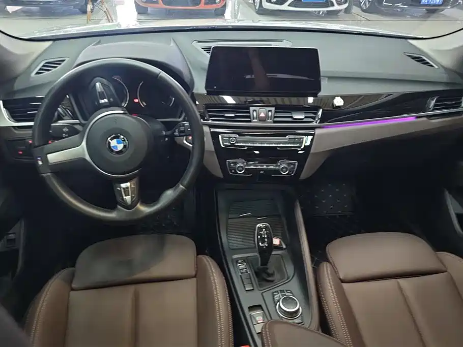 BMW X1 2021 — фото 12