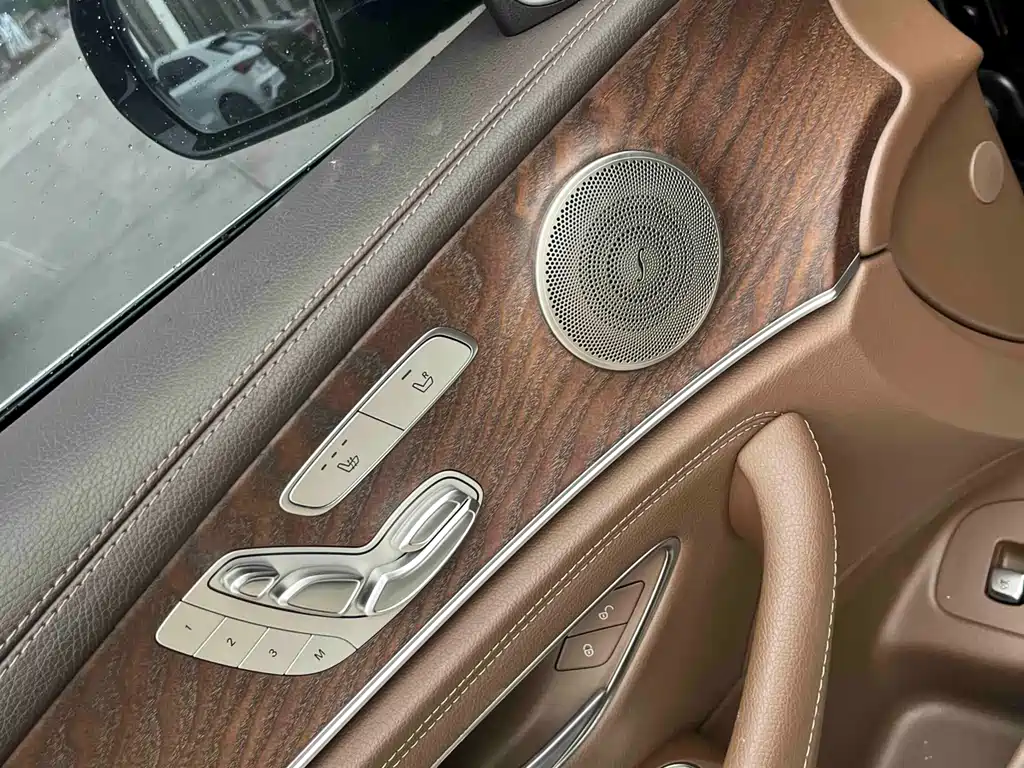 Mercedes-Benz E-Class 2020 — фото 8
