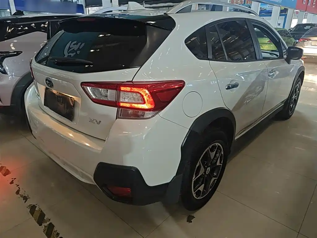 Subaru XV 2018 — фото 7