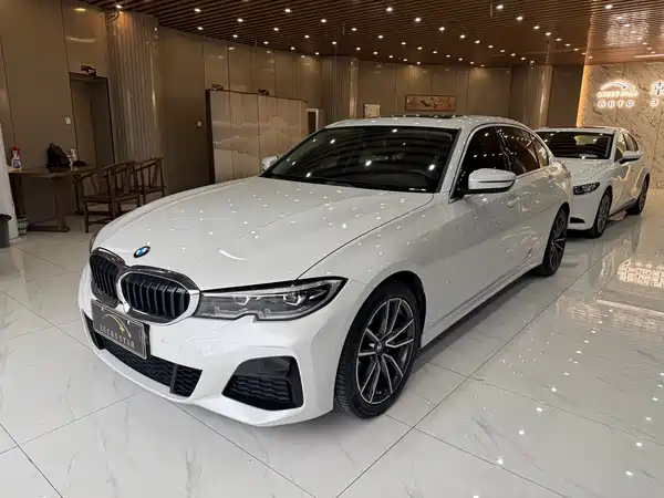 BMW 3 Series 2022