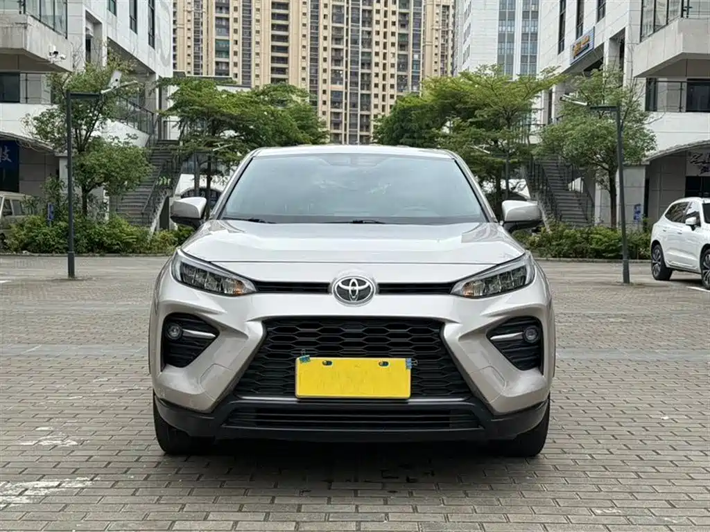 Toyota Wildlander 2023 — фото 2