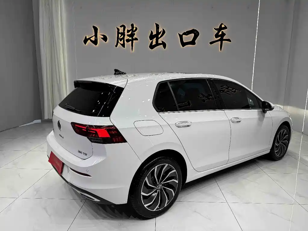 Volkswagen Golf 2023