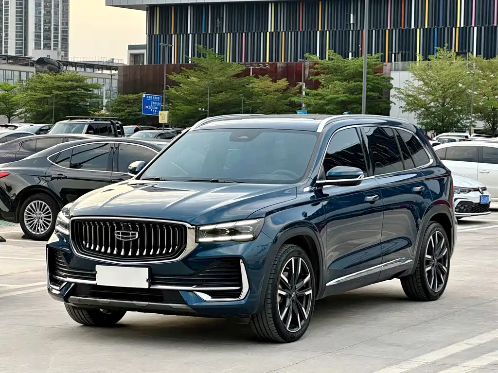 Geely Xingyue L 2022 — фото 1