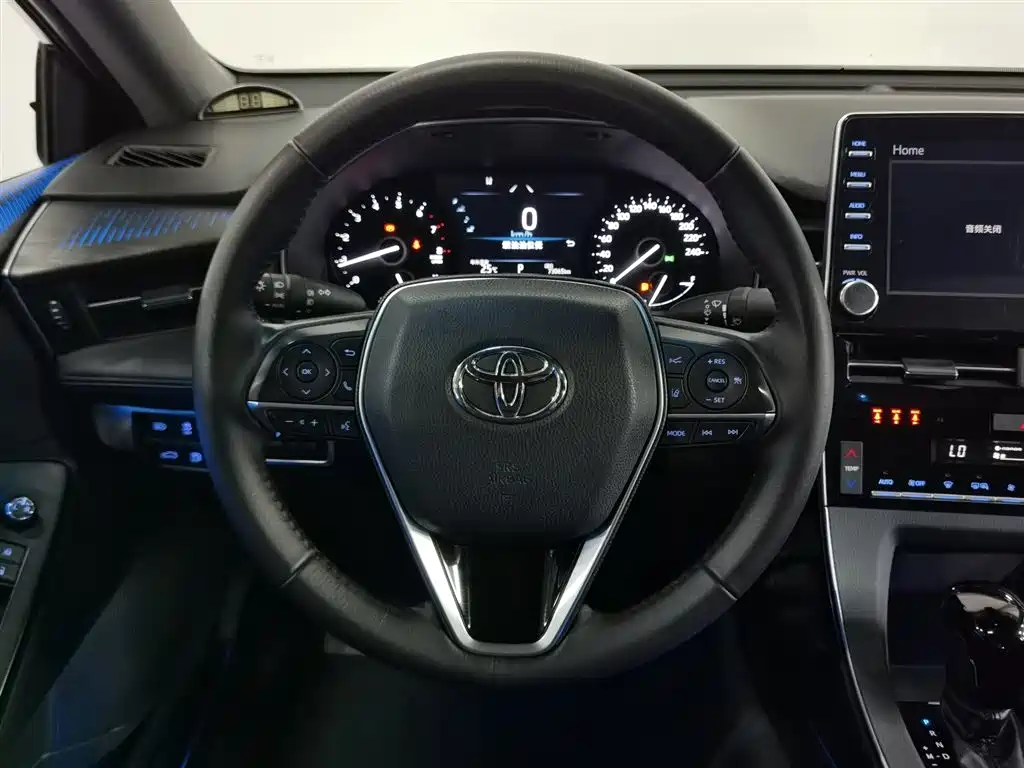 Toyota Avalon 2022 — фото 11