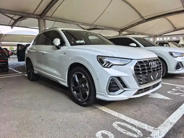 Audi Q3 2022