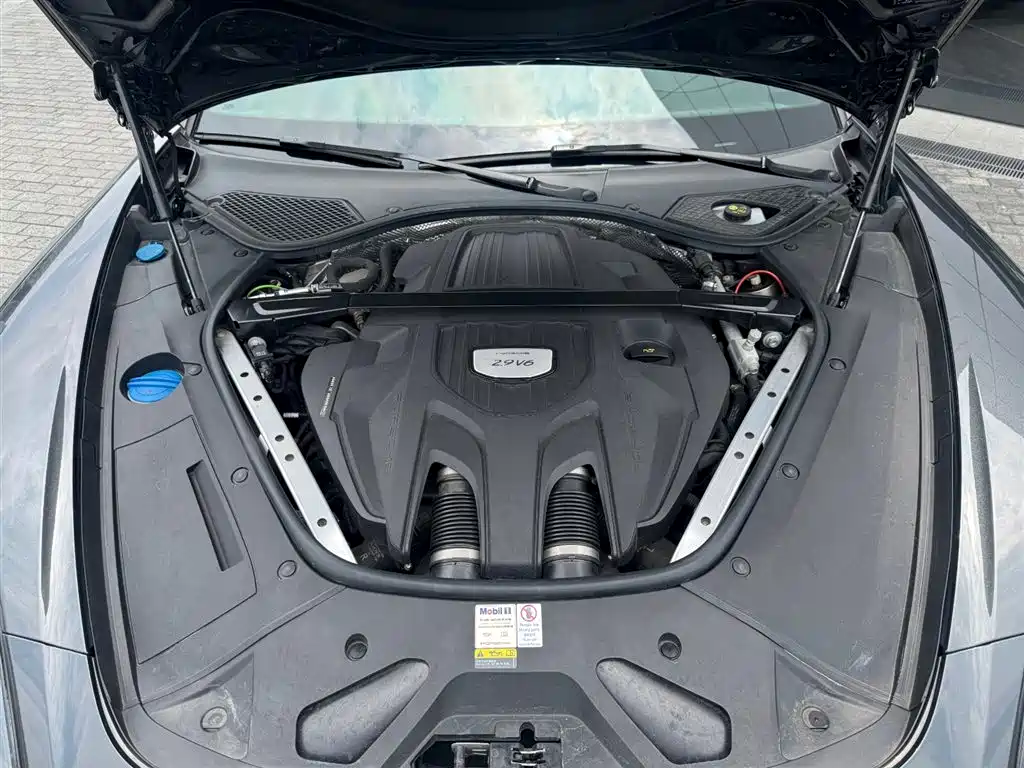 Porsche Panamera 2021 — фото 11